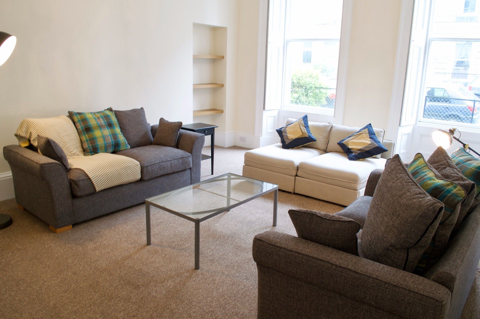 3 Bedroom Apartment Accommodates 8 เอดินบะระ ภายนอก รูปภาพ